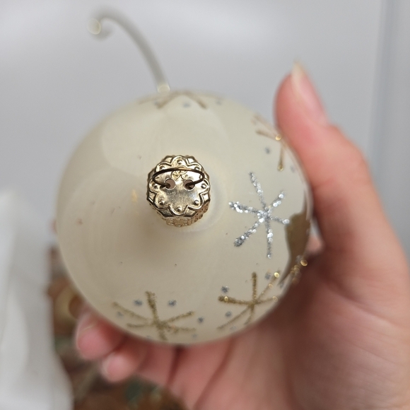 Vintage Rauch for Target Ivory Frosted Gold Tree Glass Ornament Set‎ of 4 Stars - Picture 12 of 16